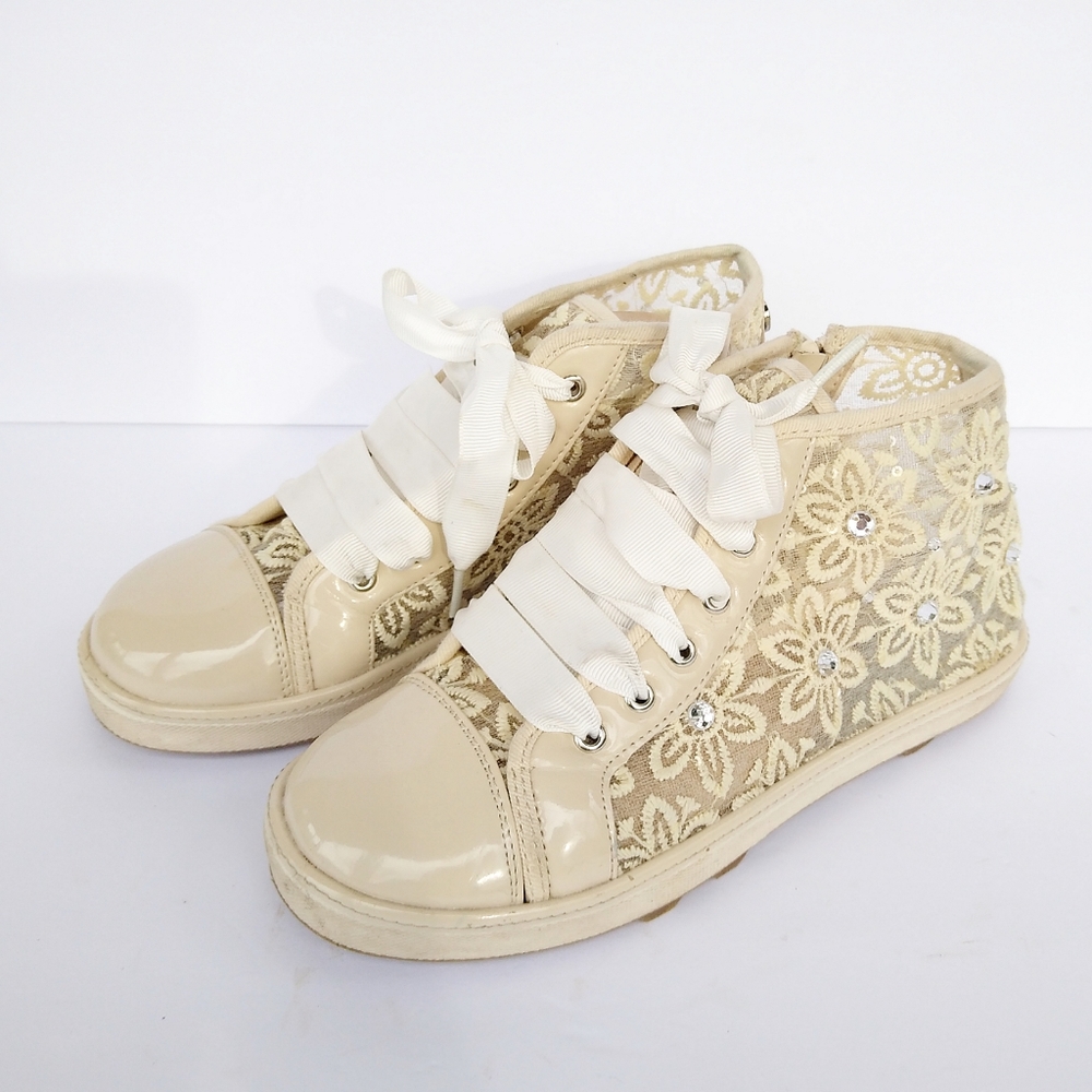 Stuart Weitzman Ariana High Top in Natural size 2